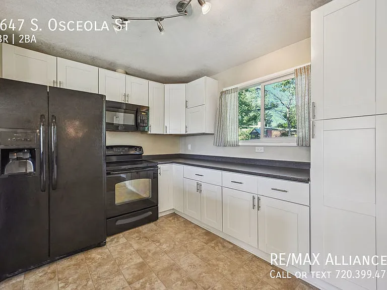 2647 S Osceola St — Photo 9
