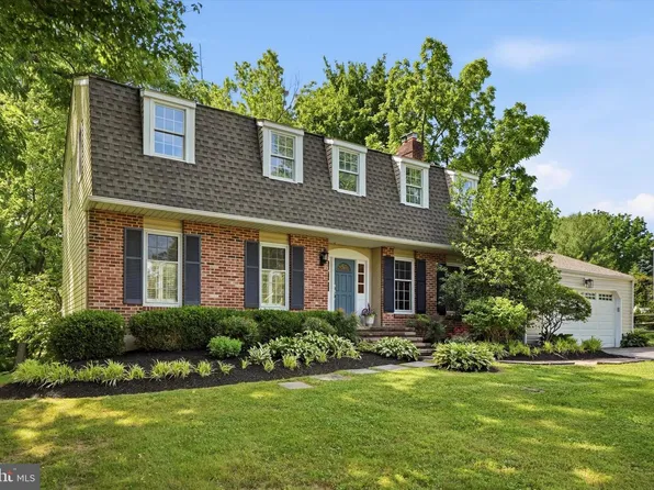 29 Little Ln, Media, PA 19063
