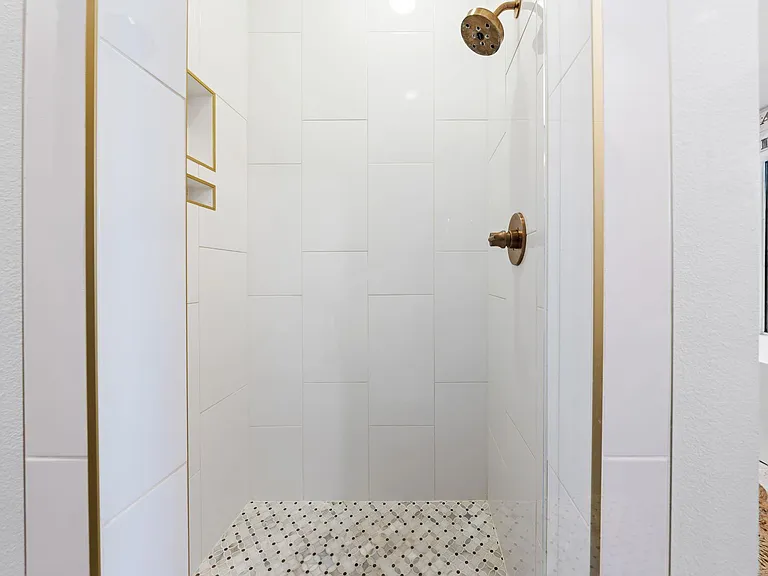 202 Top O The Lake Dr — Photo 23