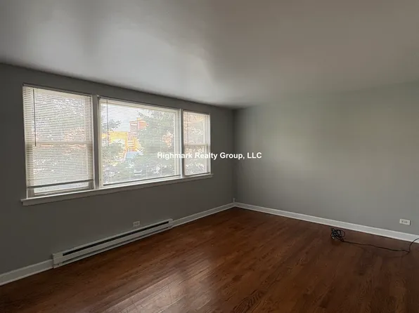 7626 N Milwaukee Ave APT 1A, Niles, IL 60714
