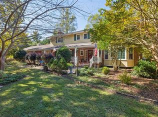 105 Sherwood Dr, Williamsburg, VA 23185