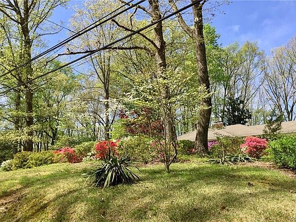 2nd image of 7656 Yarmouth Dr