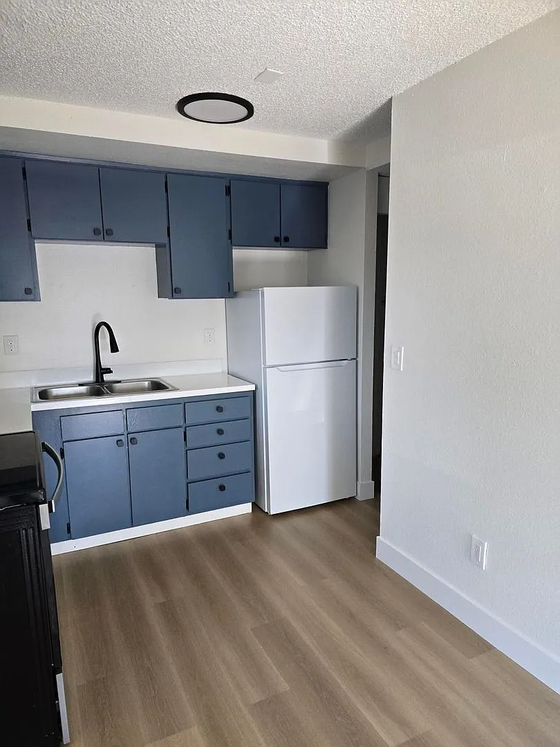 2172 - Park Avenue — Photo 4