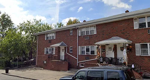 270 E 25th St #2 Photo 1