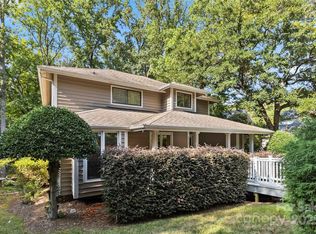 6717 Paces Ferry Ln, Charlotte, NC 28226