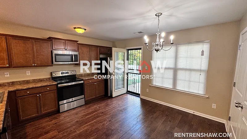 3 bed, 2.0 bath, 1463 sqft, $1,600 — Photo 4