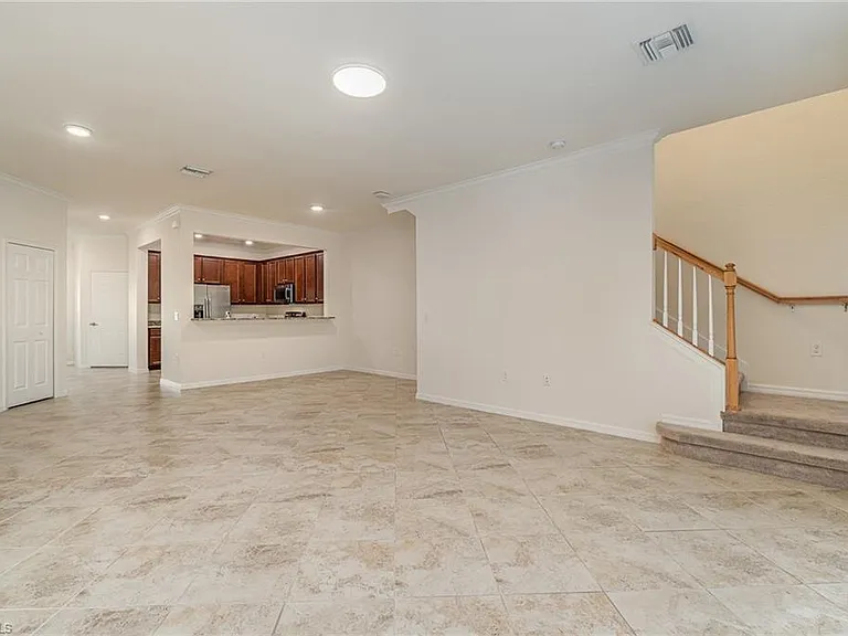 2740 Blossom Way — Photo 12