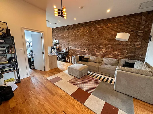 Rented by Massada Home Sales Inc | media 3