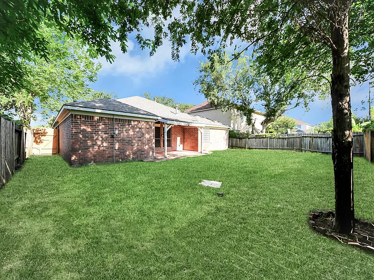 5618 Painted Trail Dr — Photo 33