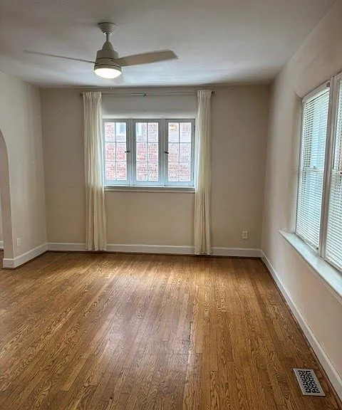 7343 Lindell Blvd — Photo 3