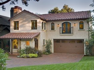 536 W Highland Ave, Sierra Madre, CA 91024