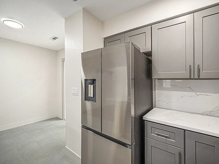 8116 Gray Ct #482 — Photo 4