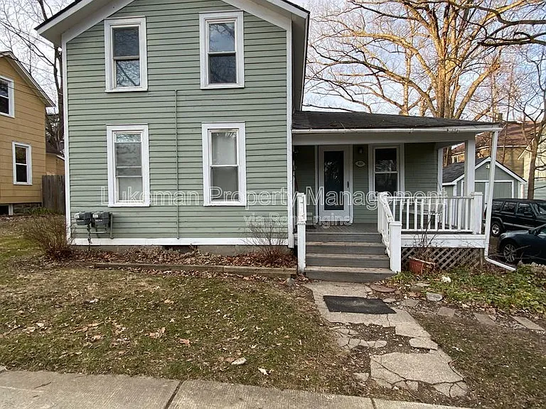 810 Grant St — Photo 7