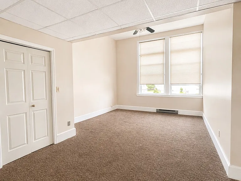 400 Vrooman Ave #302 — Photo 3