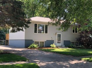 54 Keith Dr, Shenandoah, IA 51601
