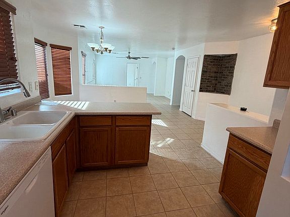 5th image of 11763 W BELMONT Drive