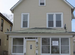 15304 Turlington Ave, Harvey, IL 60426