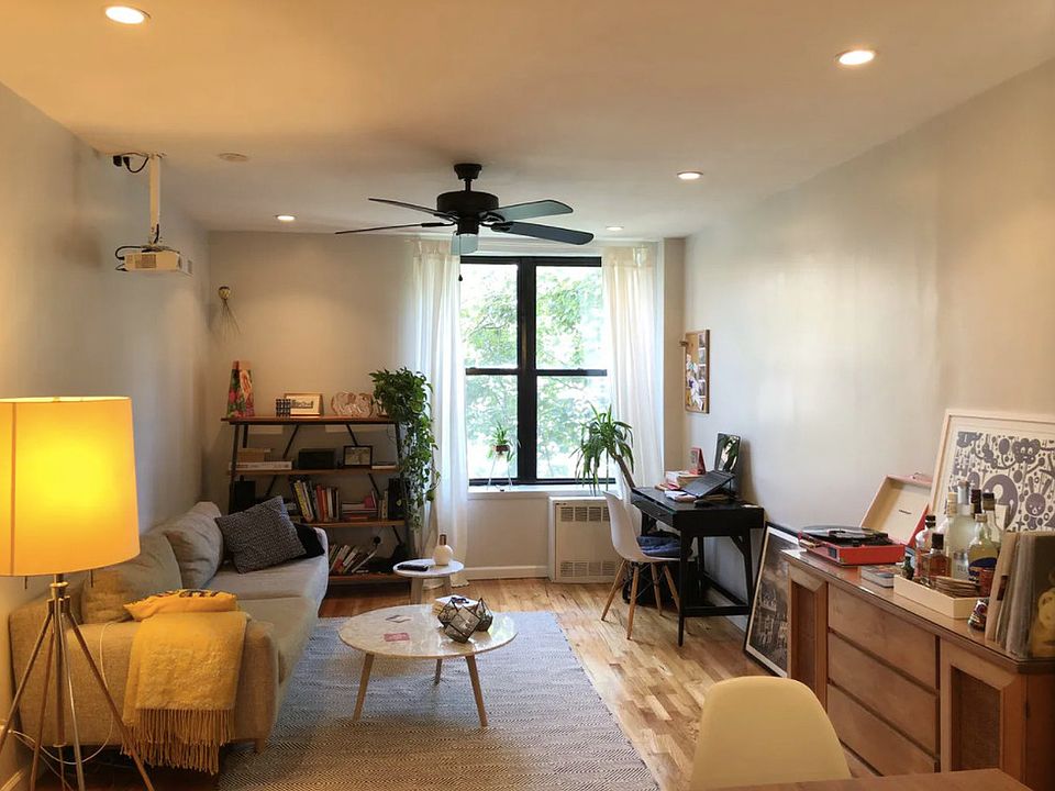 1st image of 41 Kosciusko St #520