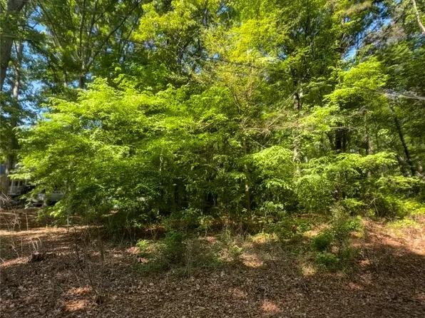 8793 Peninsula Dr, Terrell, NC 28682