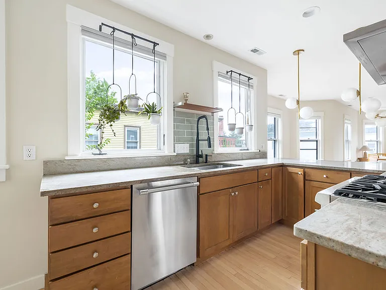 56 Gorham St #3A — Photo 7