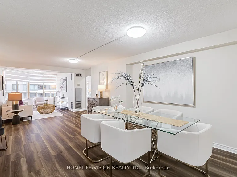 30 Greenfield Ave #903 — Photo 13