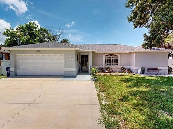 303 29th St E, Palmetto, FL 34221
