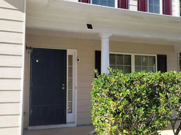 10221 Deep Creek Pl, Union City, GA 30291