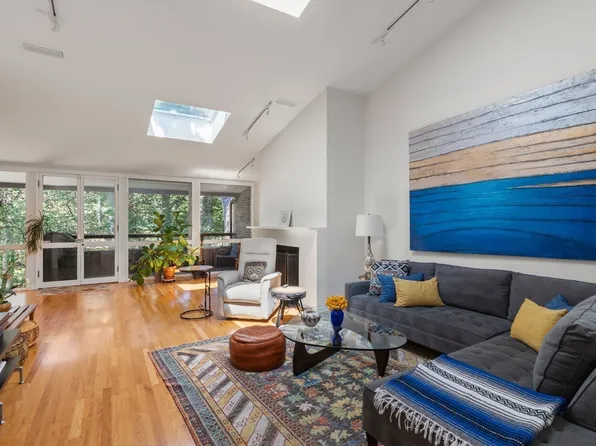 241 Perkins St Unit H402, Jamaica Plain, MA 02130