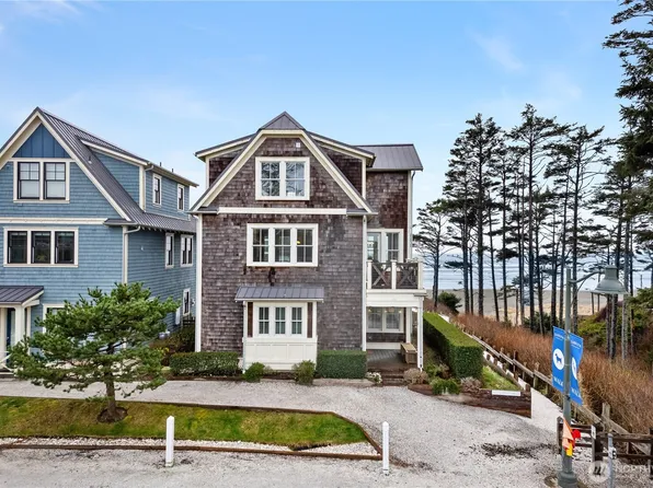 78 Pacifica Lane, Pacific Beach, WA 98571