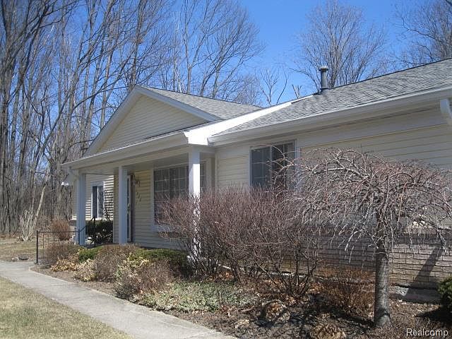 1st image of 1322 Leisure Dr