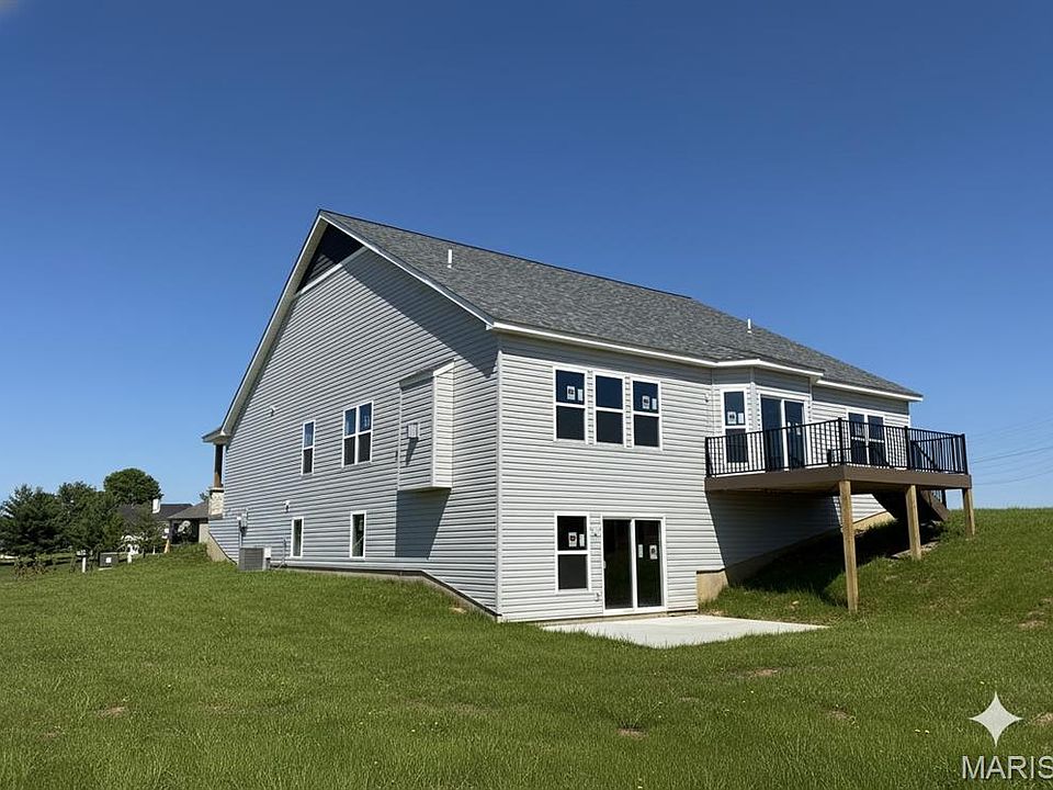 2nd image of 448 Westridge Dr
