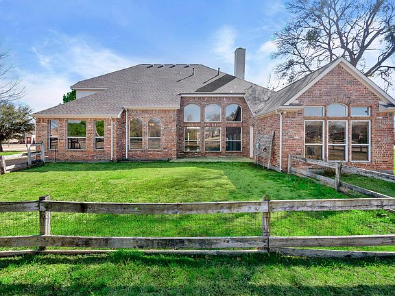 2nd image of 7517 Rodeo Dr