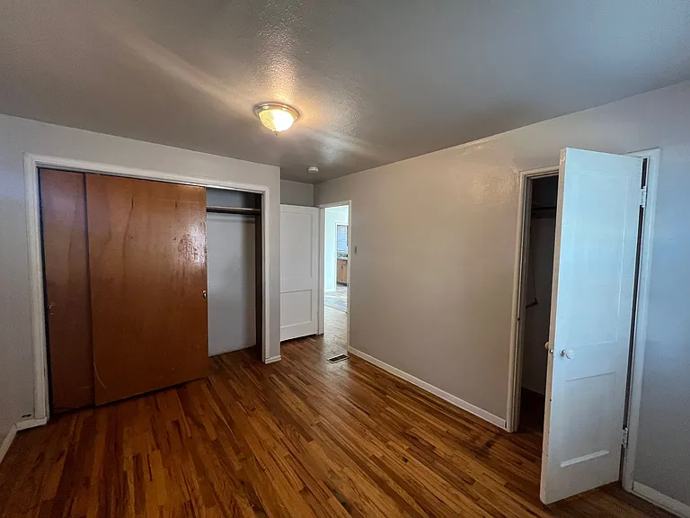 228 Arthur St — Photo 18