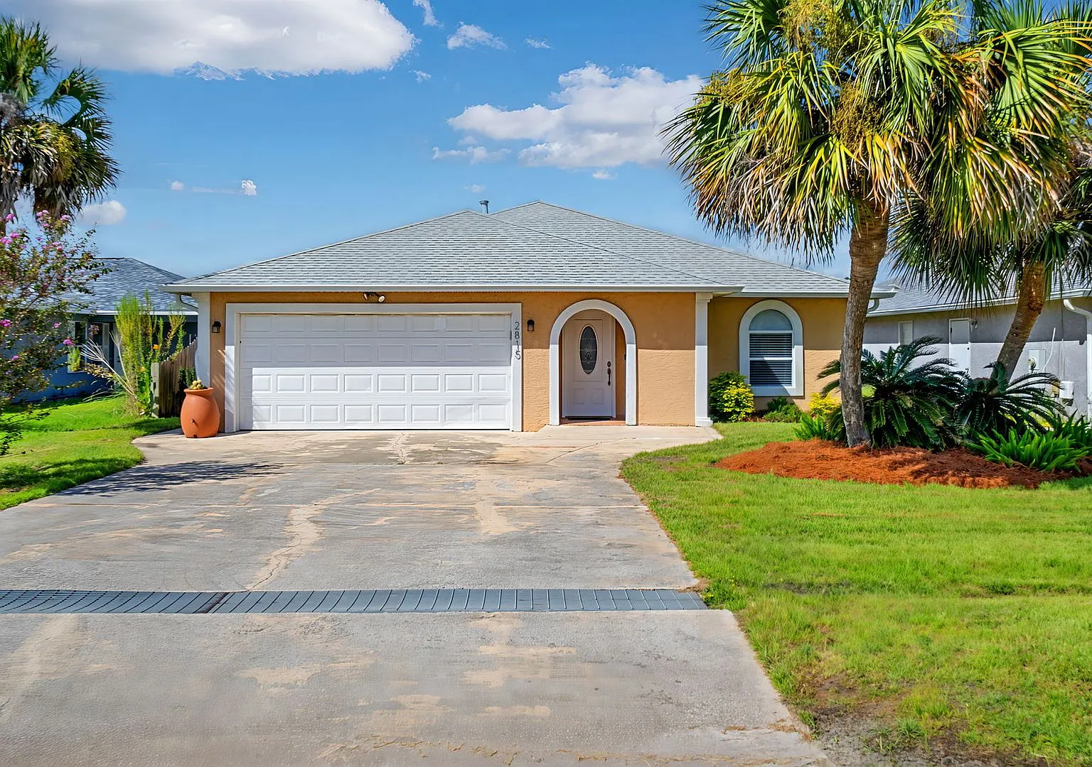 2815 Krystal Leigh Court — Photo 1