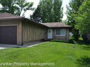 3912 Ontario St, Ames, IA 50014
