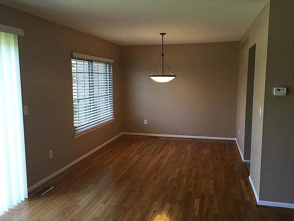 3rd image of 26294 Summerdale Dr #1