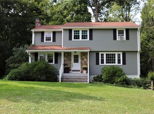112 Apple Rd, Tolland, CT 06084