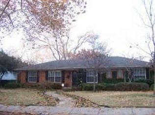 3535 Princess Ln, Dallas, TX 75229