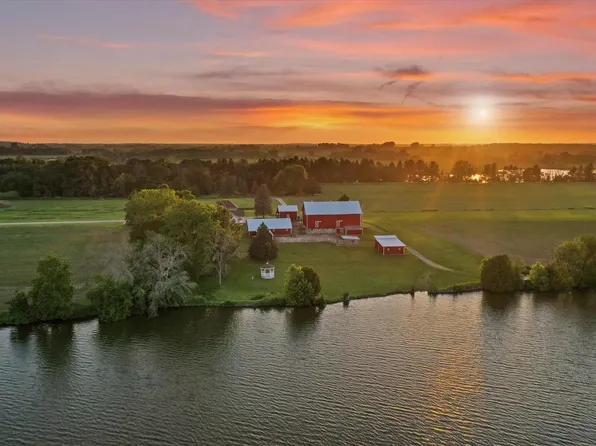 N4554 Lakeview ROAD, Hustisford, WI 53034