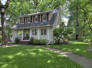 17 Beach Pl, Maplewood, NJ 07040