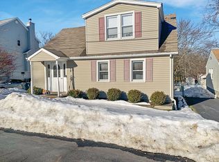 90 Grand Ave, Cedar Knolls, NJ 07927