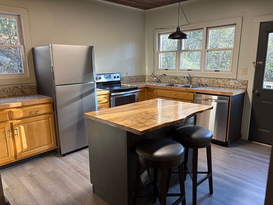 Beautiful, bright kitchen from Living area doorway.
