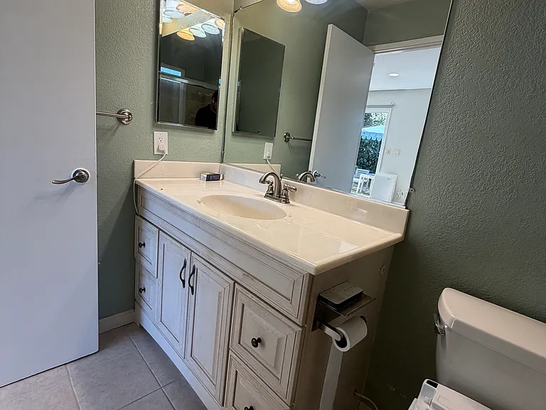 4877 Essex Way #ADU — Photo 6