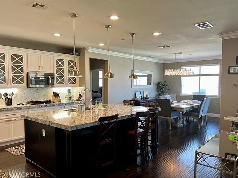 4891 Stoneglen Ave — Photo 4