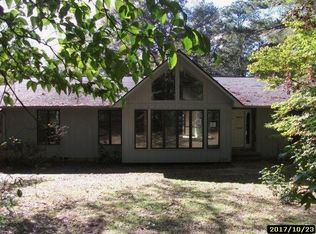 7211 Cartledge Rd, Box Springs, GA 31801