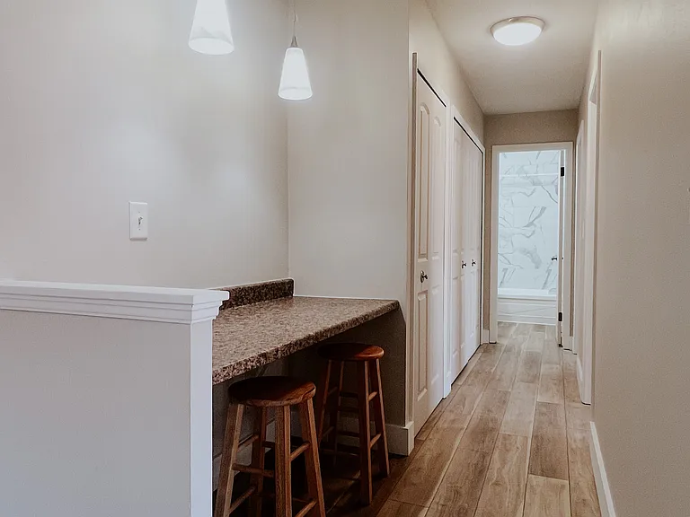 Emerald Village Apartments — Photo 6