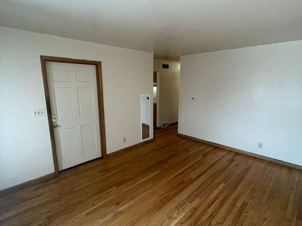 4673-4675 N 76th St #4673