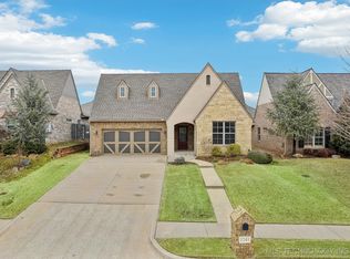 1241 Nay Ave, Edmond, OK 73034
