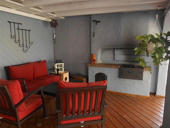 5th image of 4153 Honolulu Dr