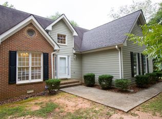 104 Plantation Dr, Athens, GA 30605